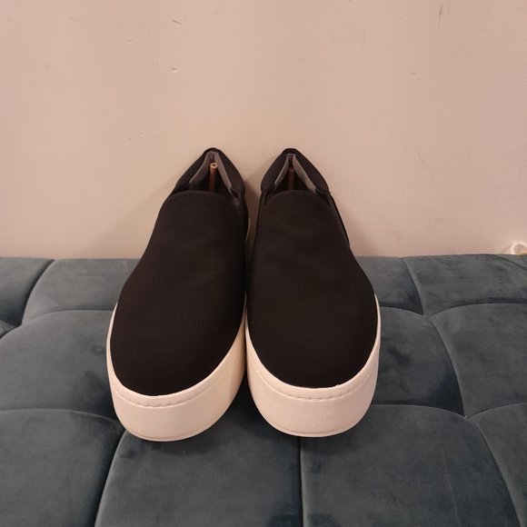 Brand New - Vince Women's Warren Shoe, Black - Picture 5 of 8